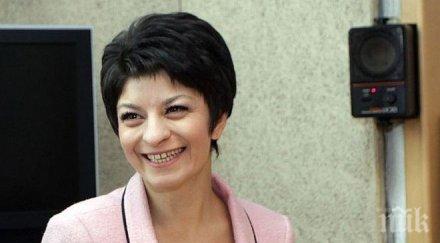 десислава атанасова здравната систама колапс заради неадекватния министър