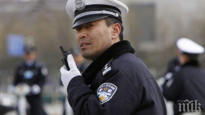 Осем деца са загинали в Китай при падането на микробус в езеро