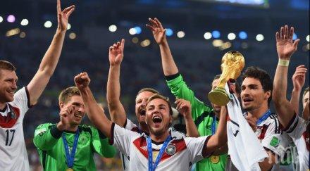 гьотце германия трогателен жест контузения ройс снимки