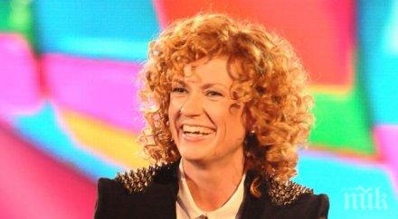 люси дяковска фестивал ексцентрични костюми