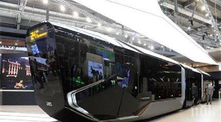 първият космически трамвай тръгва русия