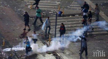 ранени полицаи безредиците буенос айрес снимка