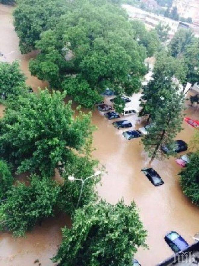 Започна настаняването на семейства без дом след потопа в Добрич