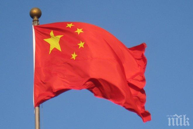 14 души са блокирани под развалините на срутил се железопътен тунел в Китай