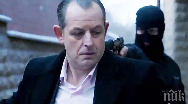 Джаро на море с децата си (снимка)
