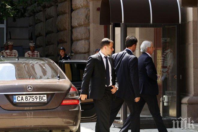 Политолог: Президентството се превръща в център на политическия живот