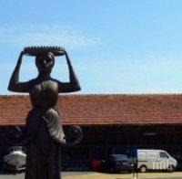 Откриват новия фар на Царево