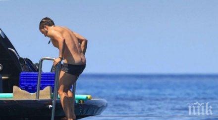 марио гьотце забавлява голо дупе яхта красивата приятелка снимки