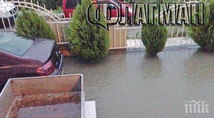 приморско дъждът спря туристите плъзнаха басейните баровете снимки