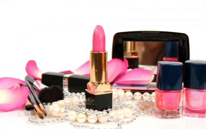 Крадла от Варна опита да си „напазарува” козметика за 400 лв. 