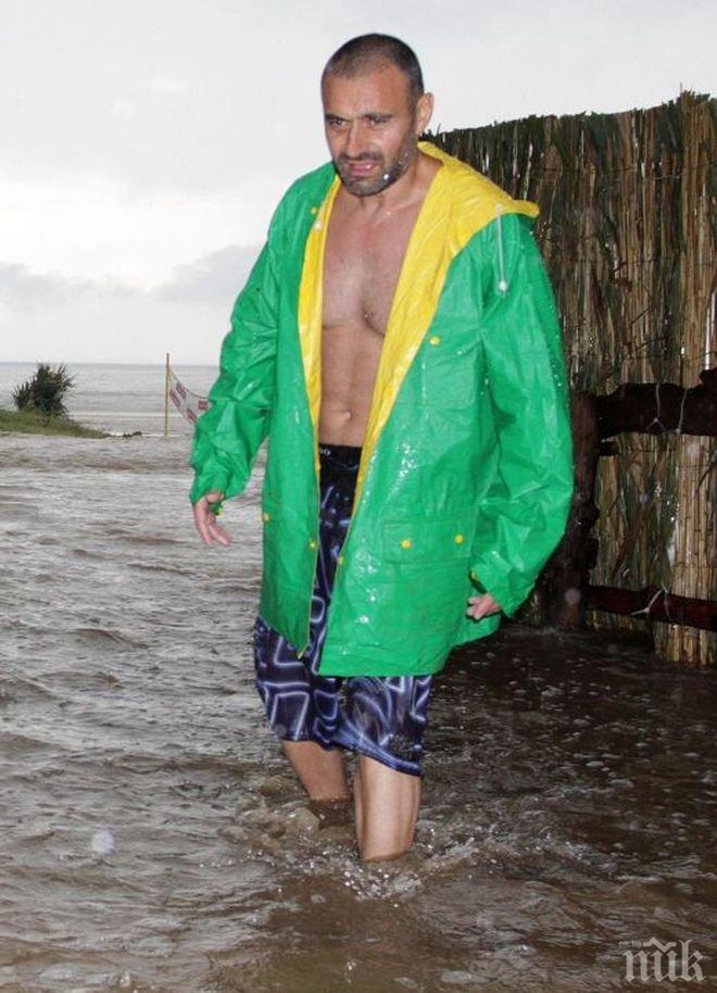 Калин Вельов от къмпинг Смокиня: Видях как гръмотевица разцепи дърво и изгори тентата на каравана