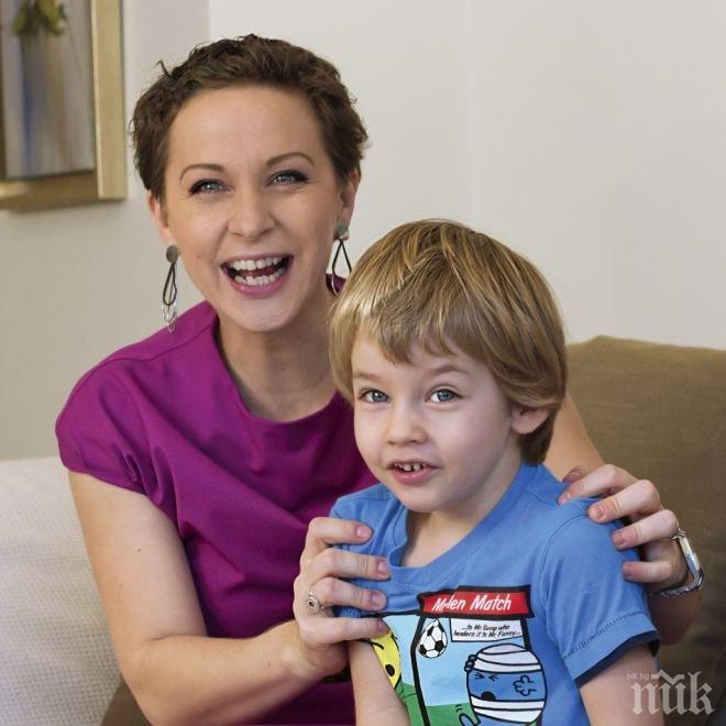 Нана празнува ремисия и рождения ден на сина си в Америка