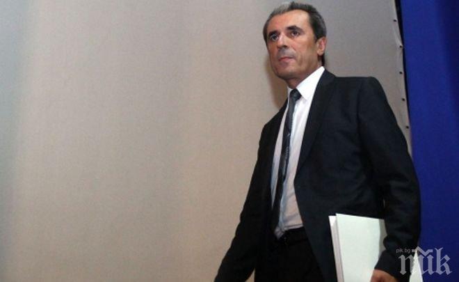 Освободени са двама зам.-министри – на външните и на вътрешните работи