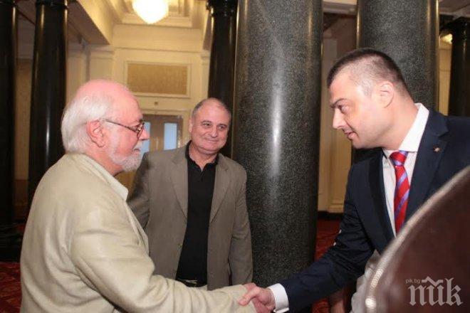 България без цензура обещава данъчна ваканция в някои сектори