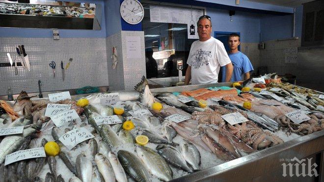 Поредно безобразие в голям супермаркет! Клиенти скочиха на Пикадили: Рибата вони ужасно, заблуждавате клиентите!