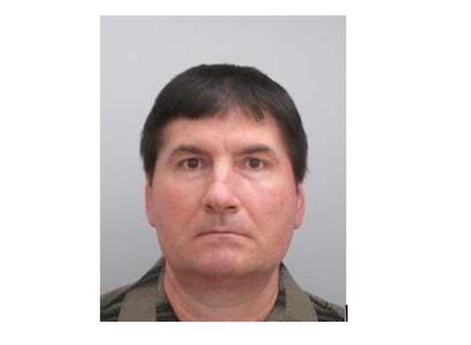 МВР: Издирва се 54-годишен мъж на видима възраст около 55 години