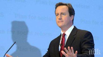 британският премиер играе тенис руска банкерка