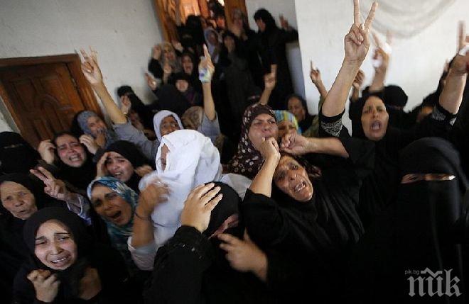 Над 15 души загинаха в училище в Газа