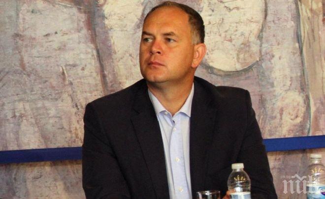 Кадиев: Аз съм откритие на Румен Овчаров, той ми каза, че подкрепя Мая Манолова! Не го разбирам!