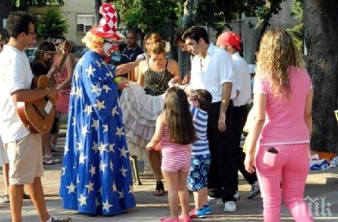 Уличното изкуство отново „превзема“ Бургас

