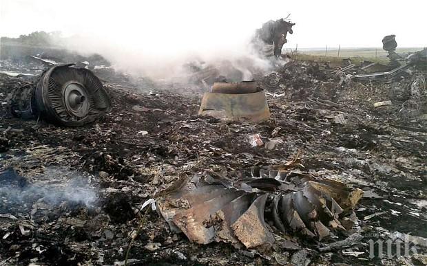 Холандски и австралийски полицаи тръгват към зоната на самолетната катастрофа в Украйна