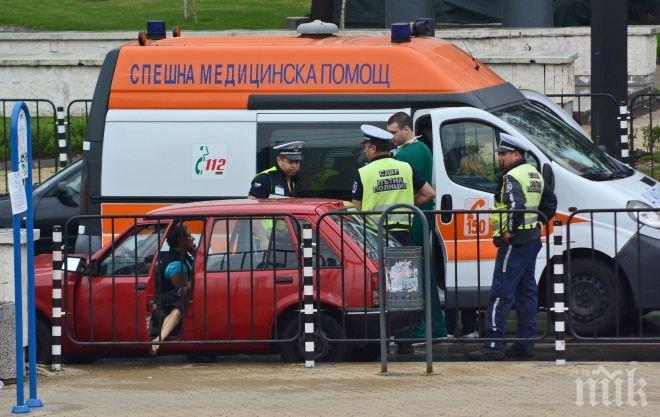 Мъж почина, докато шофираше в София