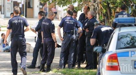 напрежение бежанския център военна рампа снимки