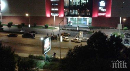 арестуваха зрелищно четирима мол варна