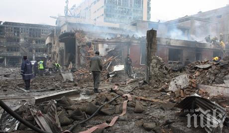 В Донецк се чуват стрелби и взривове