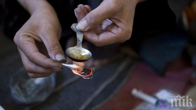 Спипаха наркоман на метадон, търгувал с дозата си