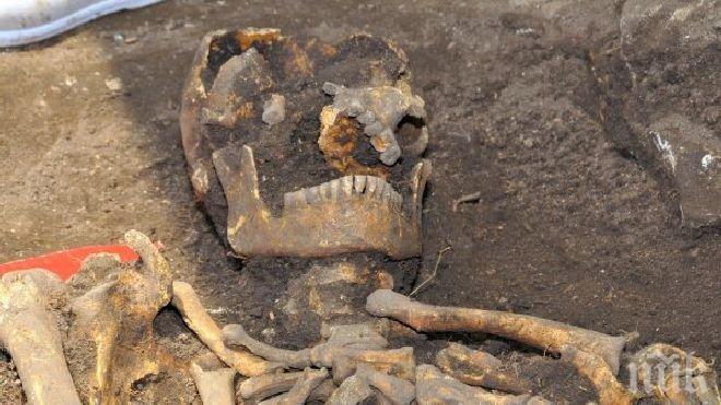 Трети средновековен гроб откриха при средновековната крепост Вратица 
