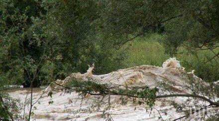 очевидци водния мизия кметът беше пиян центъра града хората умират водата обновена
