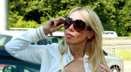 кристина димитрова баровски рожден ден празнува замък 1000 години снимка