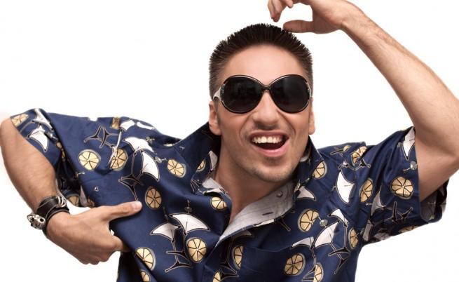 Нова професия в Индия - да се правиш на маймуна