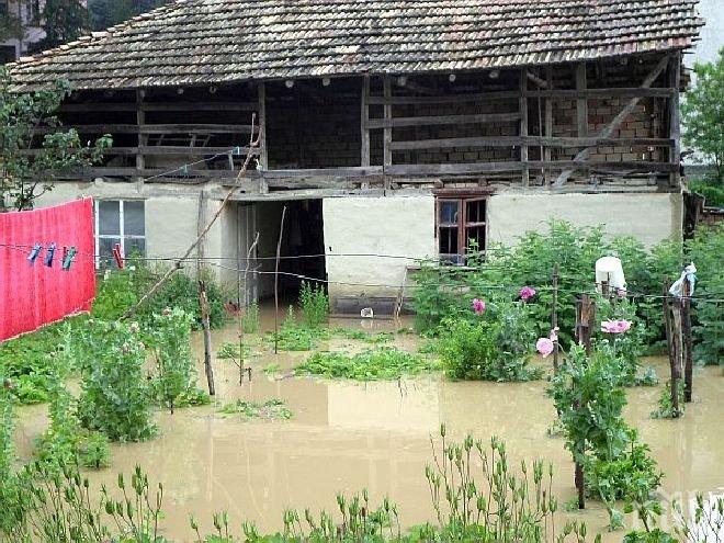 250 евакуирани от Бяла Слатина