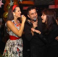 Жени Калканджиева става попфолк певица