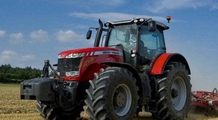 откриха труп трактор