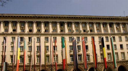 две професорки кандидати конституционния съд