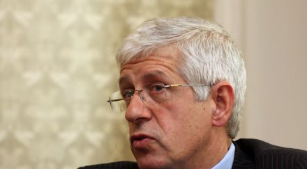 овчаров измъква сух скандална сделка ток млн лева