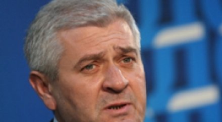 обсъждат инкриминирането нападенията лекари