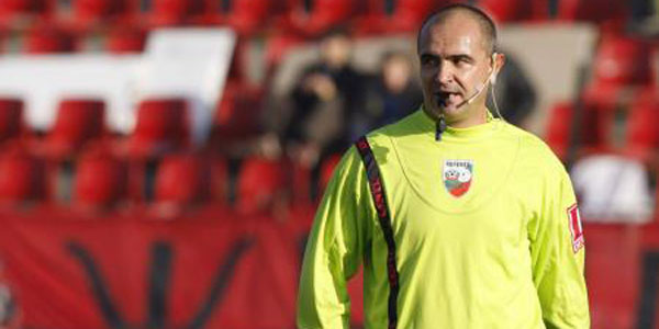 Скандалният Стефан Спасов ще свири на Левски за Купата