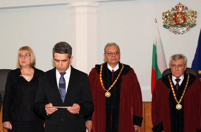 Безпрецедентно! Евгени Танчев - шеф в нарушение на конституцията!