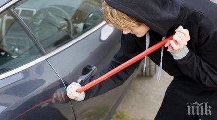 граничари откриха крадени лимузини млн евро