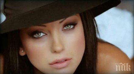 емануела застрашава бебето богаташа динев кожени корсети снимка