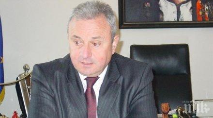 кметът ловеч ягуарът алонсо имаше сантиментална стойност мен