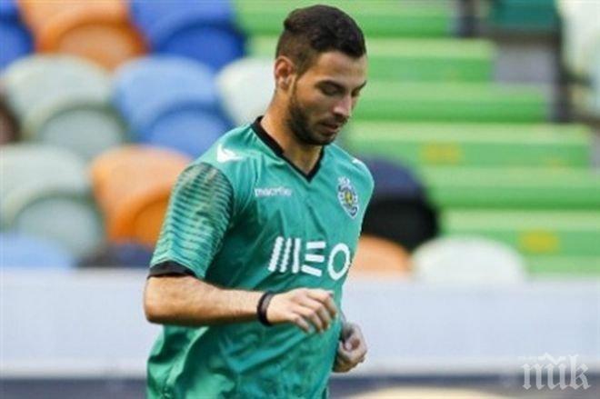 Симеон Славчев игра едно полувреме за Спортинг (Лисабон)