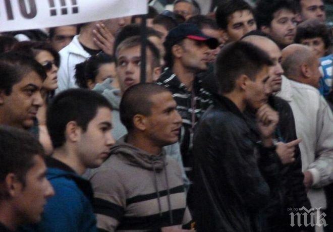 51 ранени при сблъсъци във Франция