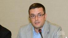 Тома Биков пред ПИК: Цветан Василев сигурно съжалява, че е кредитирал уродливите медии!
