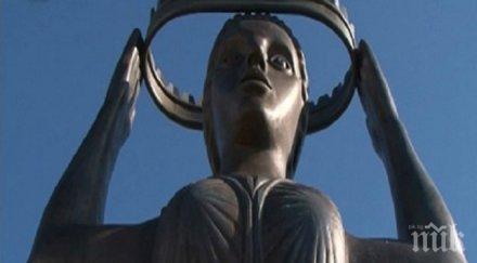 църквата бунт езическа богиня