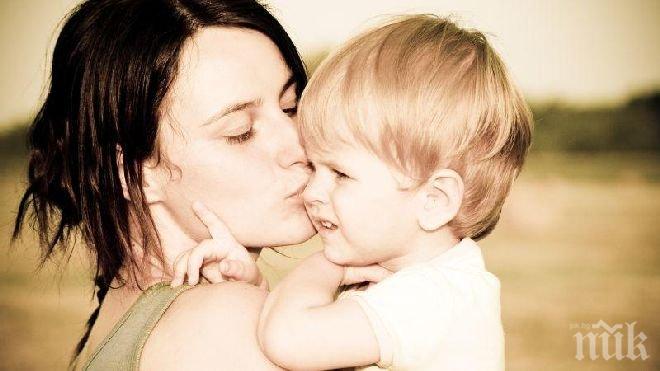Майките предават страховете си на бебето
